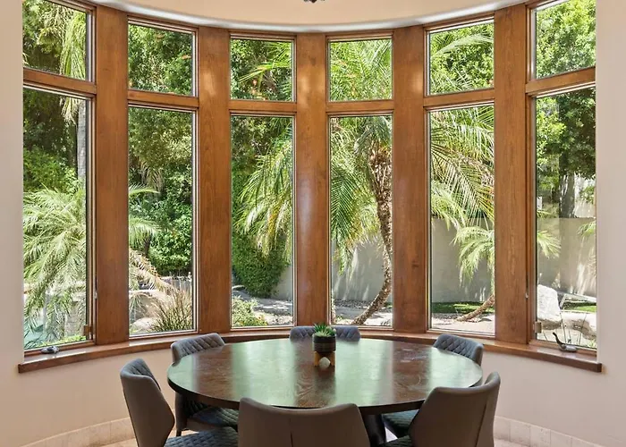 8br Phoenician Mansion W/ Hot Tub&pool-heat Avail! * Phoenix